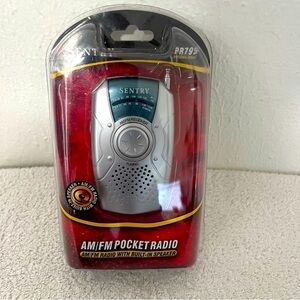 SENTRY PR799 AM/FM POCKET RADIO BUILT-IN SPEAKER NEW COMPACT, CONVENIENT